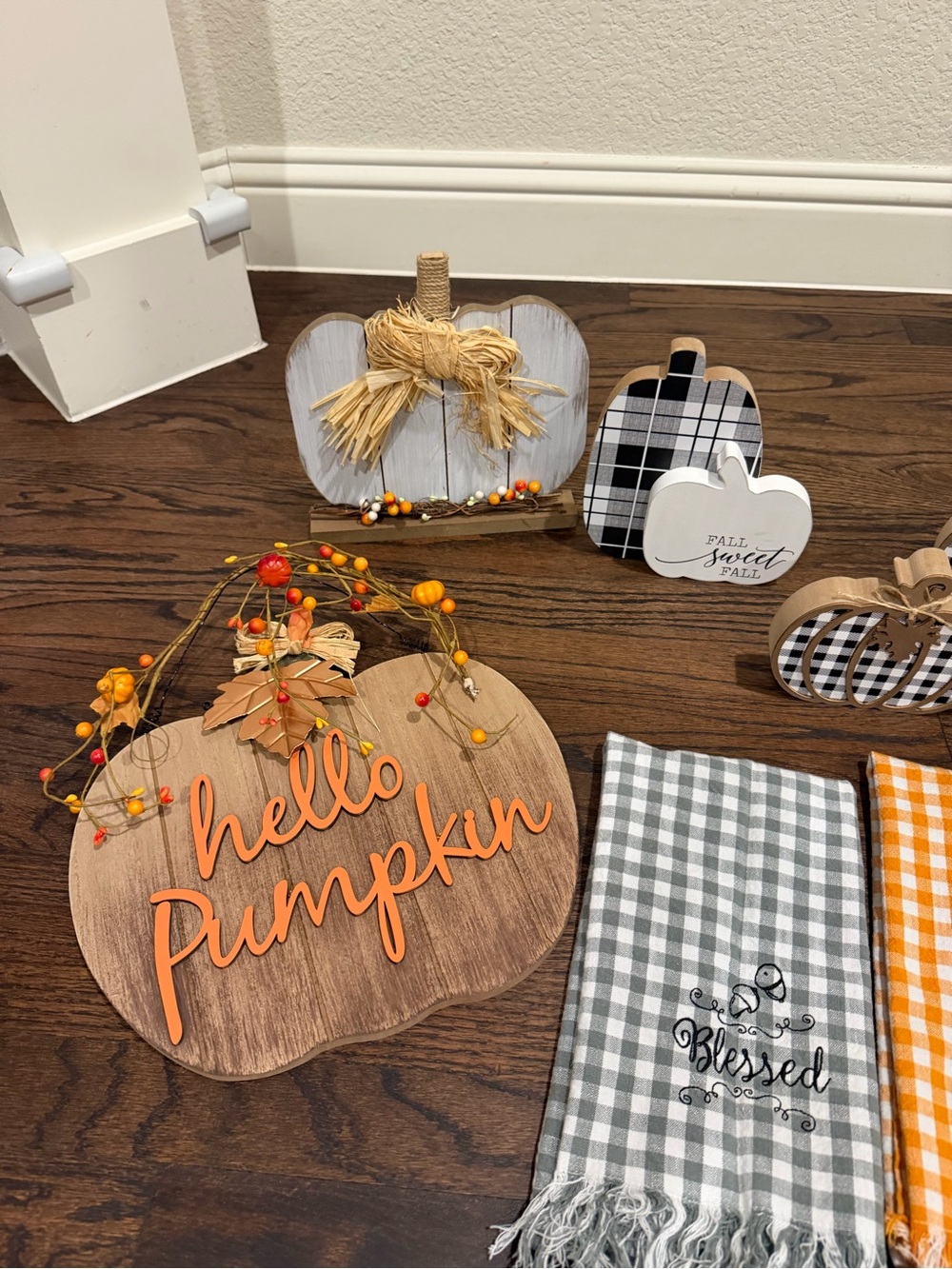 Fall home decor bundle - Picture 2 of 12